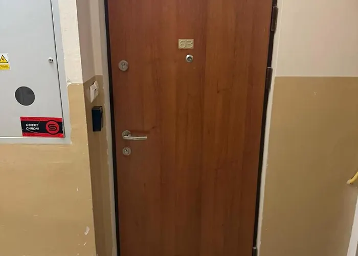 Mala Wola Apartman *